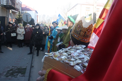 garwolin - Trzej Mędrcy ze Wschodu przeszli ulicami Łaskarzewa i Sobolewa